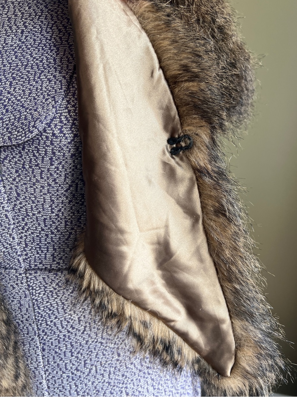 Vintage Brown Toned Foux Fur Stole - Picture 3 of 5